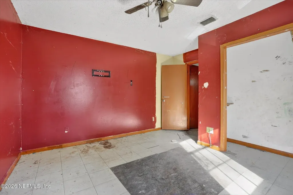 3139 S Deer Avenue Middleburg FL 32068