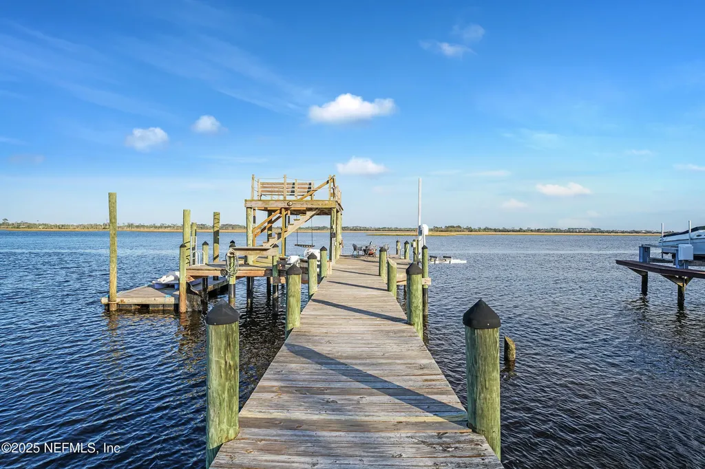 4235 Stacey Road E Jacksonville FL 32250