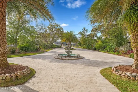 4235 Stacey Road E Jacksonville FL 32250