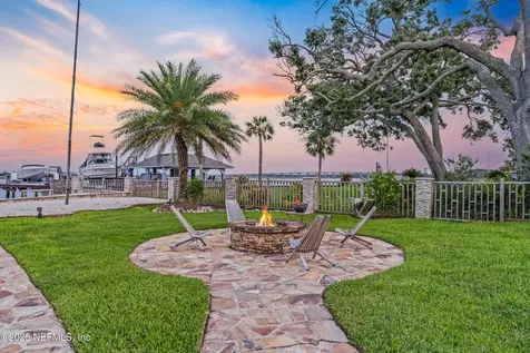 4235 Stacey Road E Jacksonville FL 32250