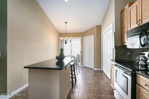 6557 Burnham Circle Ponte Vedra Beach FL 32082