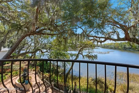 1049 Shipwatch Drive E Jacksonville FL 32225