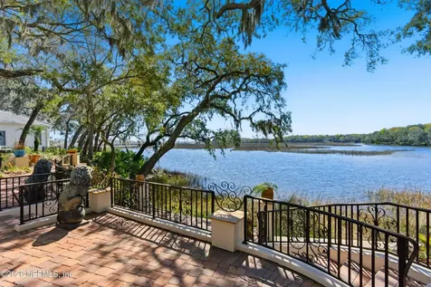 1049 Shipwatch Drive E Jacksonville FL 32225