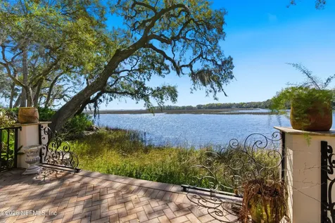 1049 Shipwatch Drive E Jacksonville FL 32225