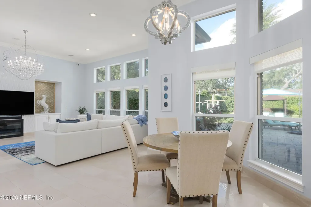 2553 Spreading Oaks Lane Jacksonville FL 32223