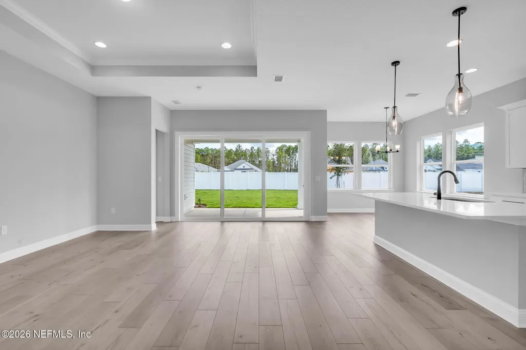 12133 Mariposa Avenue Jacksonville FL 32256