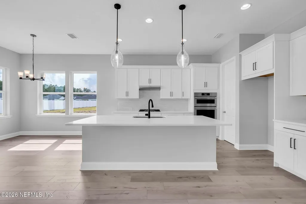 12133 Mariposa Avenue Jacksonville FL 32256