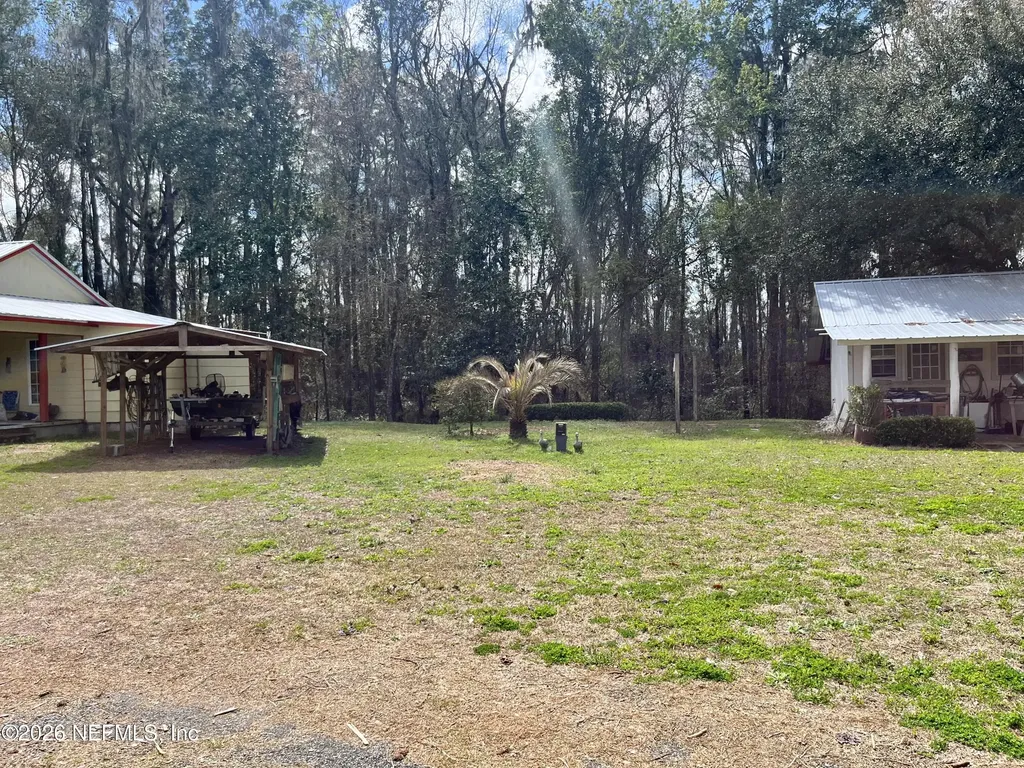 5608 W County Road 240 Lake Butler FL 32054