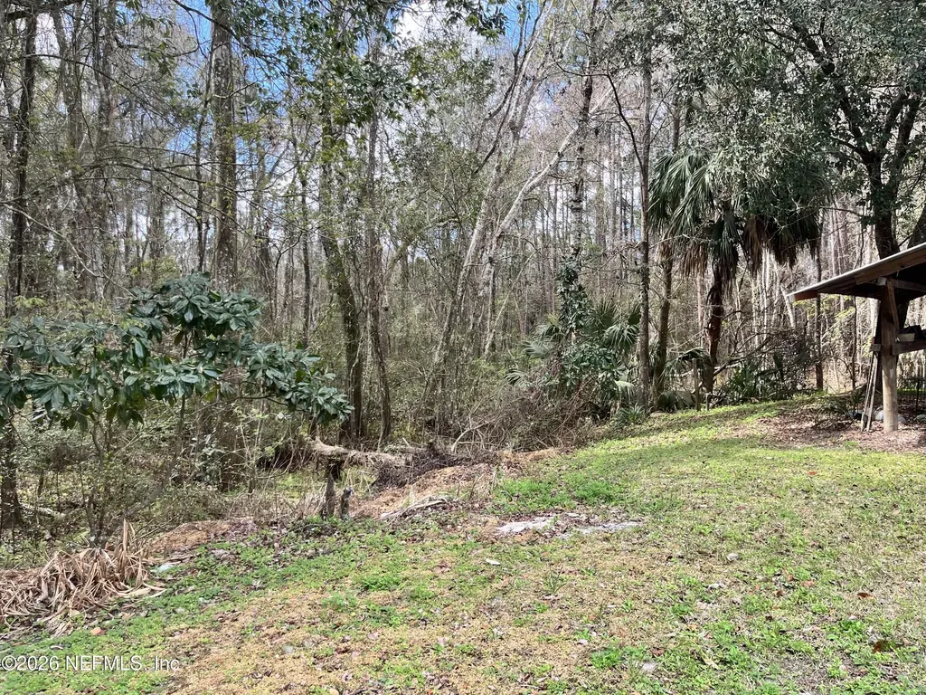 5608 W County Road 240 Lake Butler FL 32054