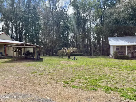 5608 W County Road 240 Lake Butler FL 32054
