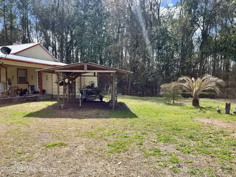 5608 W County Road 240 Lake Butler FL 32054