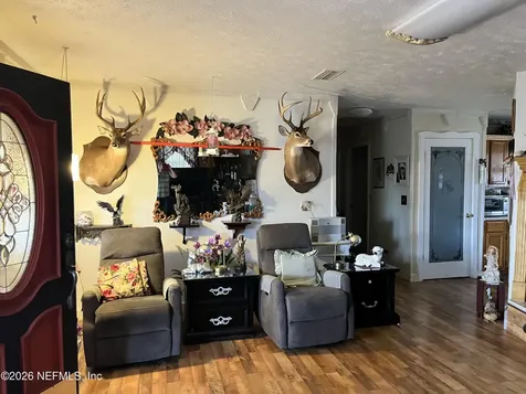 5608 W County Road 240 Lake Butler FL 32054
