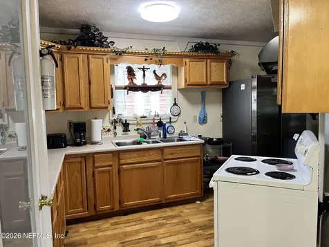 5608 W County Road 240 Lake Butler FL 32054