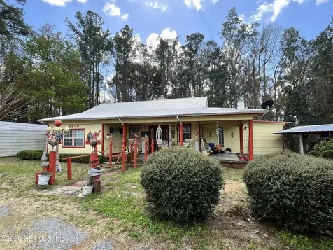 5608 W County Road 240 Lake Butler FL 32054