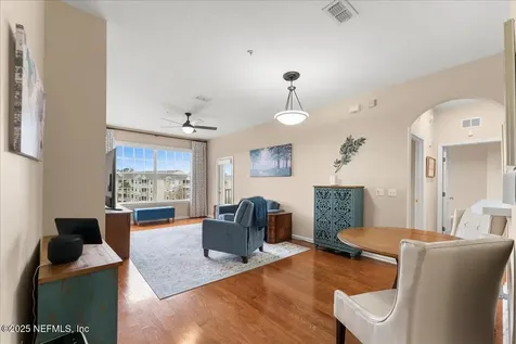 7801 Point Meadows Drive Jacksonville FL 32256