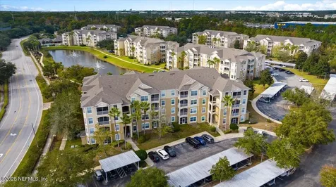 7801 Point Meadows Drive Jacksonville FL 32256