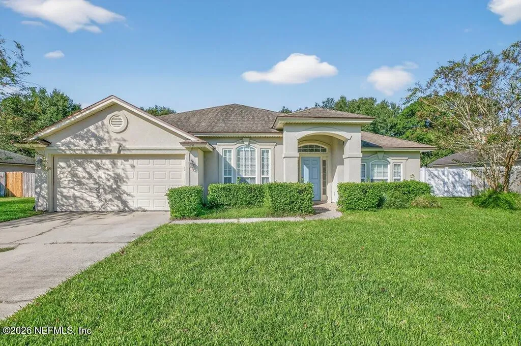 620 Martin Lakes Drive E Jacksonville FL 32220