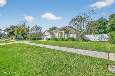 620 Martin Lakes Drive E Jacksonville FL 32220