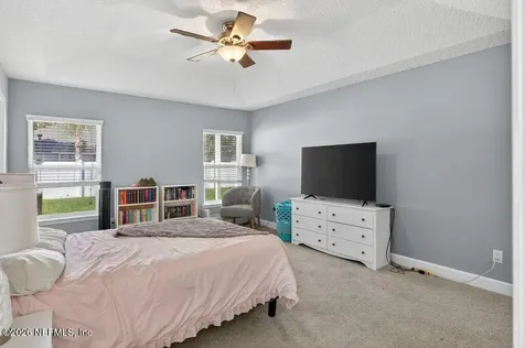 620 Martin Lakes Drive E Jacksonville FL 32220