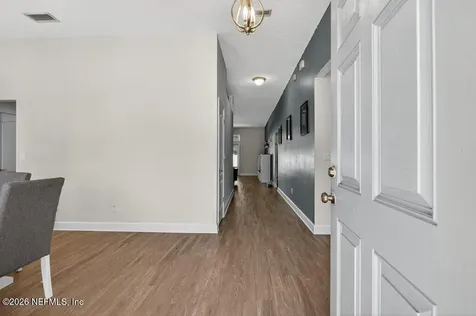 620 Martin Lakes Drive E Jacksonville FL 32220