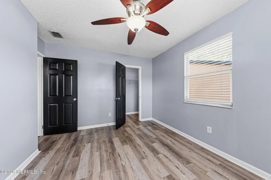 8729 Pinon Drive Jacksonville FL 32221