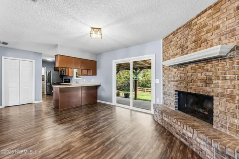 8729 Pinon Drive Jacksonville FL 32221