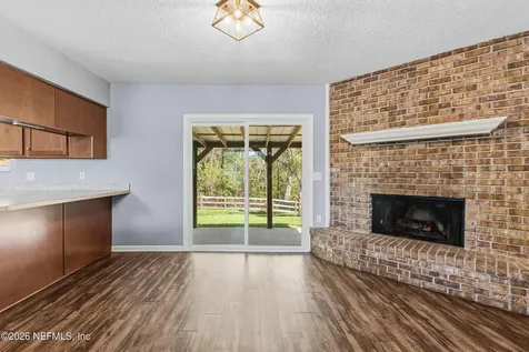 8729 Pinon Drive Jacksonville FL 32221