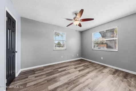 8729 Pinon Drive Jacksonville FL 32221