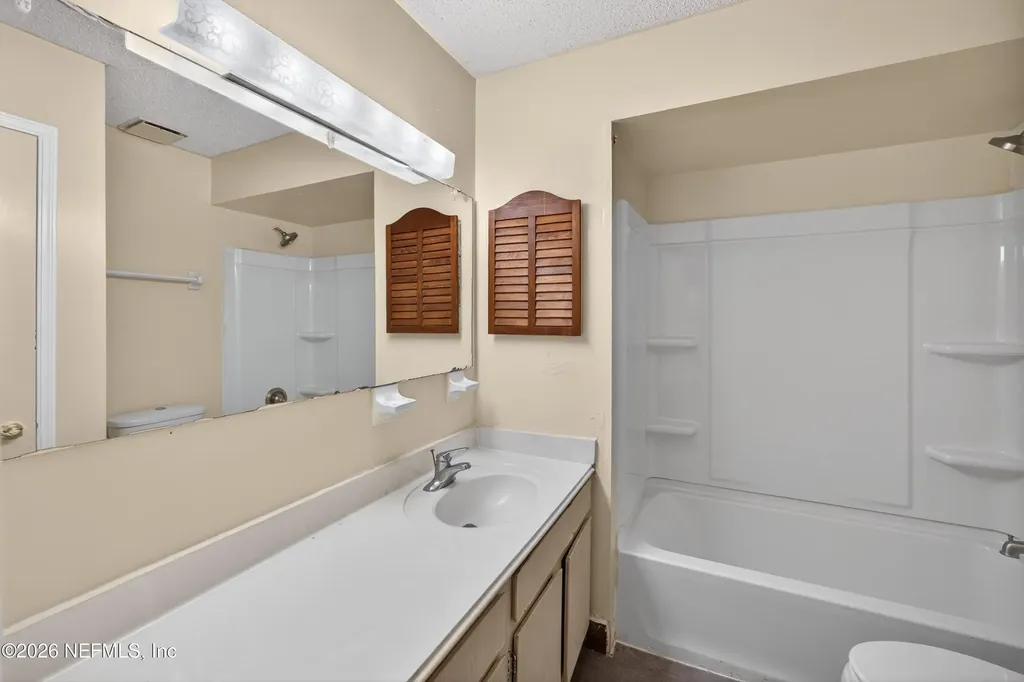 4822 Windrush Ln Lane Jacksonville FL 32217