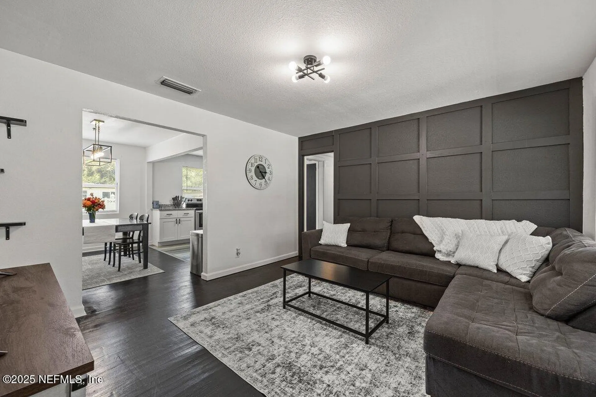 6584 Larne Avenue Jacksonville FL 32244