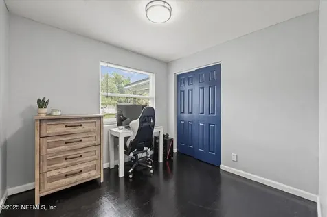 6584 Larne Avenue Jacksonville FL 32244