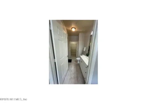 8539 W Gate Prwy Jacksonville FL 32216