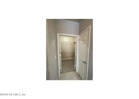 8539 W Gate Prwy Jacksonville FL 32216