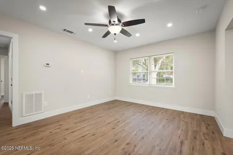 5112 Sharon Terrace Jacksonville FL 32207