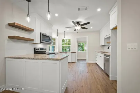 5112 Sharon Terrace Jacksonville FL 32207