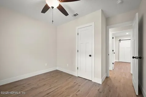 5112 Sharon Terrace Jacksonville FL 32207