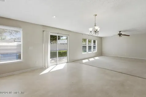 12345 Bristol Creek Drive Jacksonville FL 32218