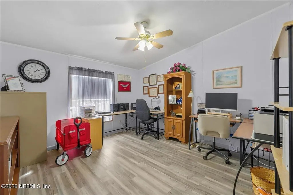 120 Waterway Avenue Satsuma FL 32189