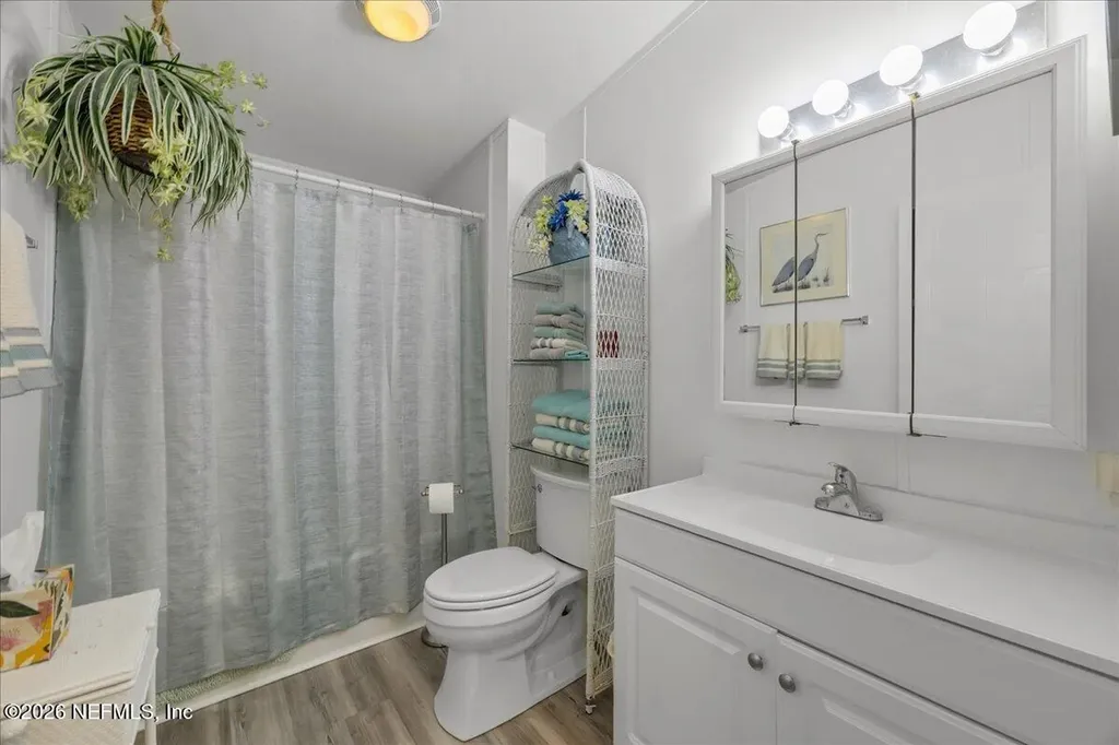 120 Waterway Avenue Satsuma FL 32189