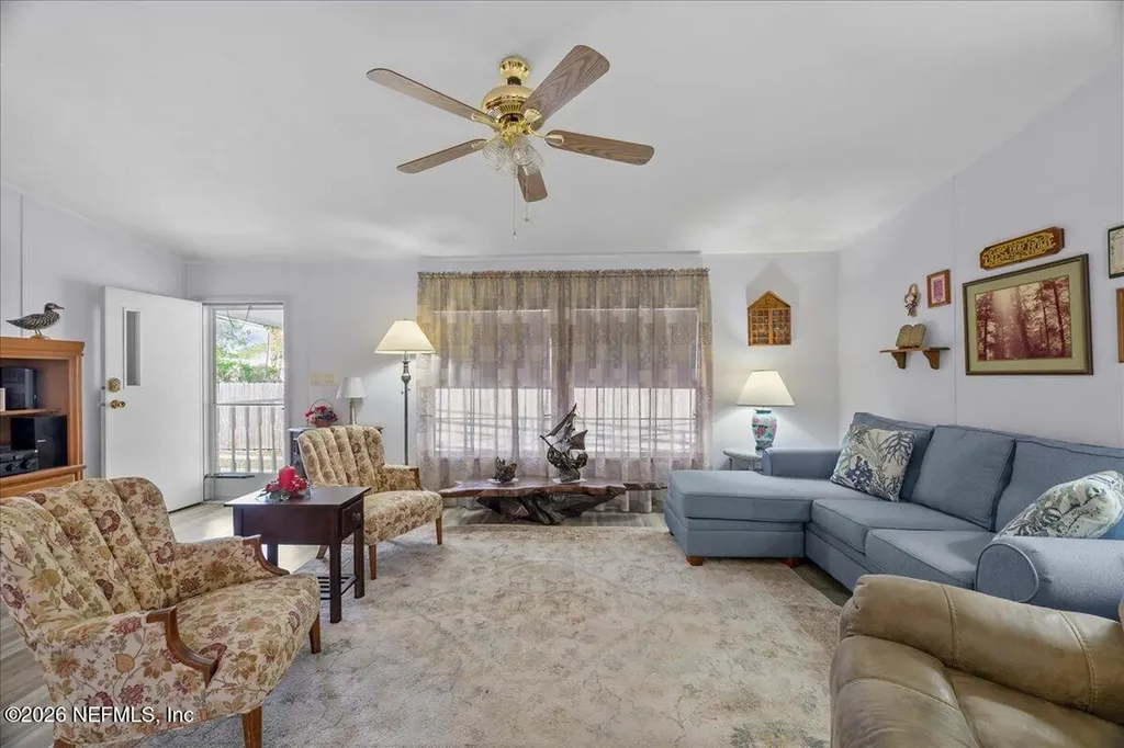 120 Waterway Avenue Satsuma FL 32189