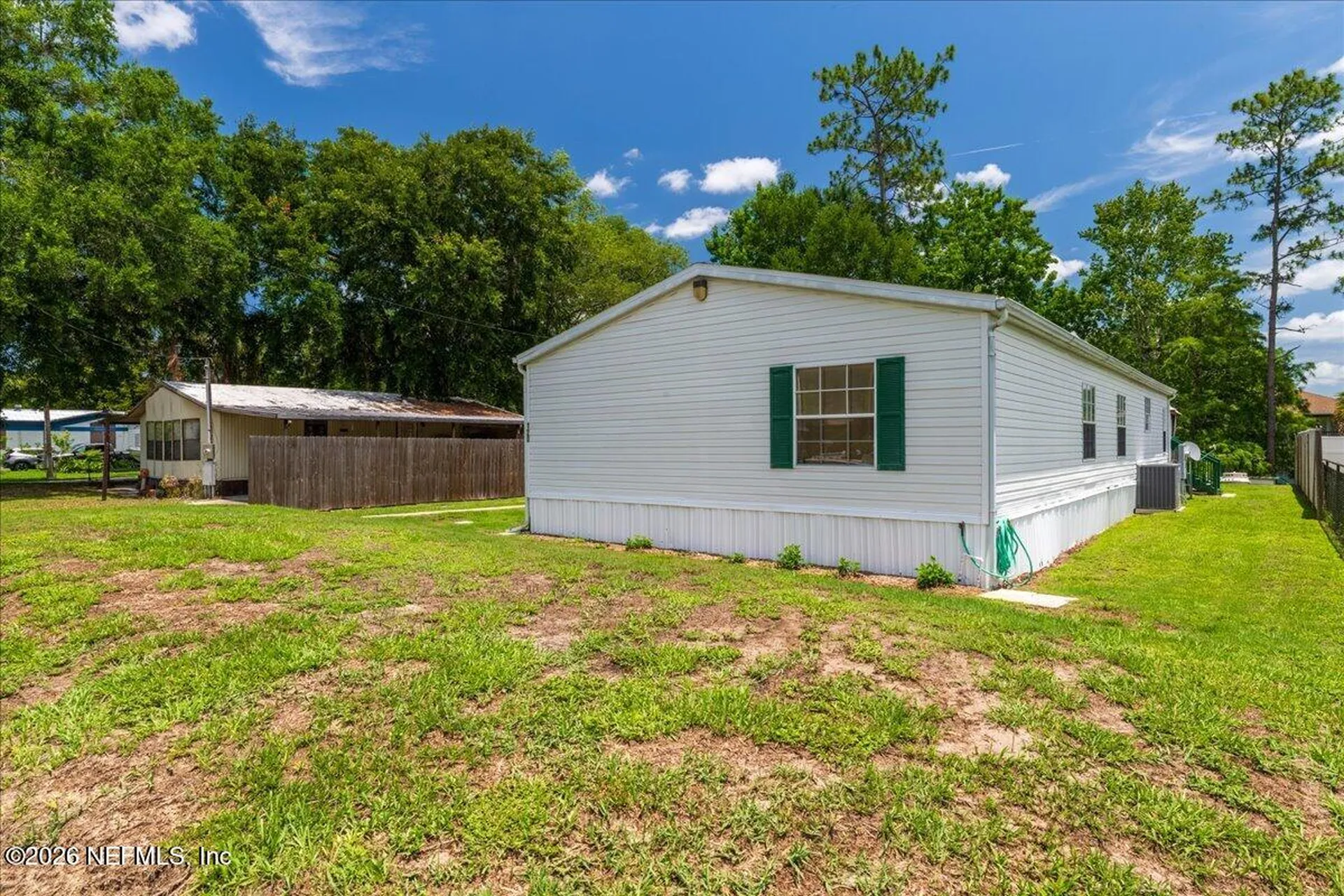 120 Waterway Avenue Satsuma FL 32189