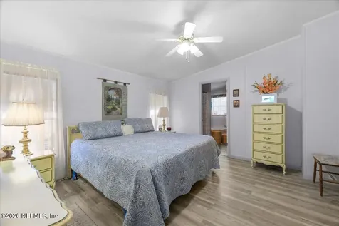 120 Waterway Avenue Satsuma FL 32189