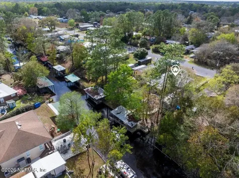 120 Waterway Avenue Satsuma FL 32189