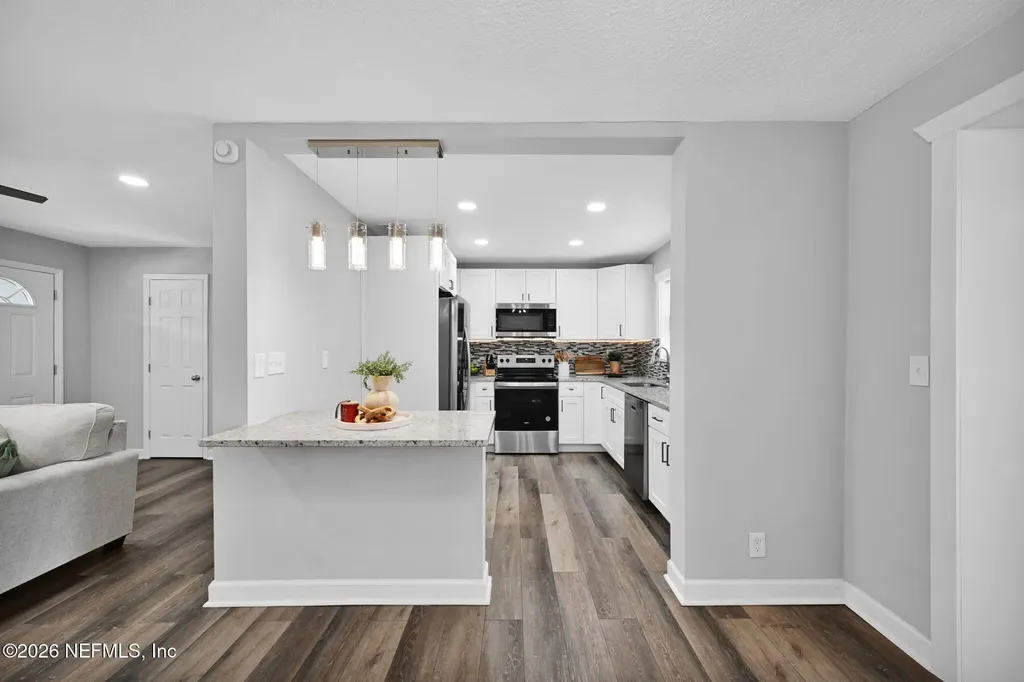6542 Wilson Boulevard Jacksonville FL 32210