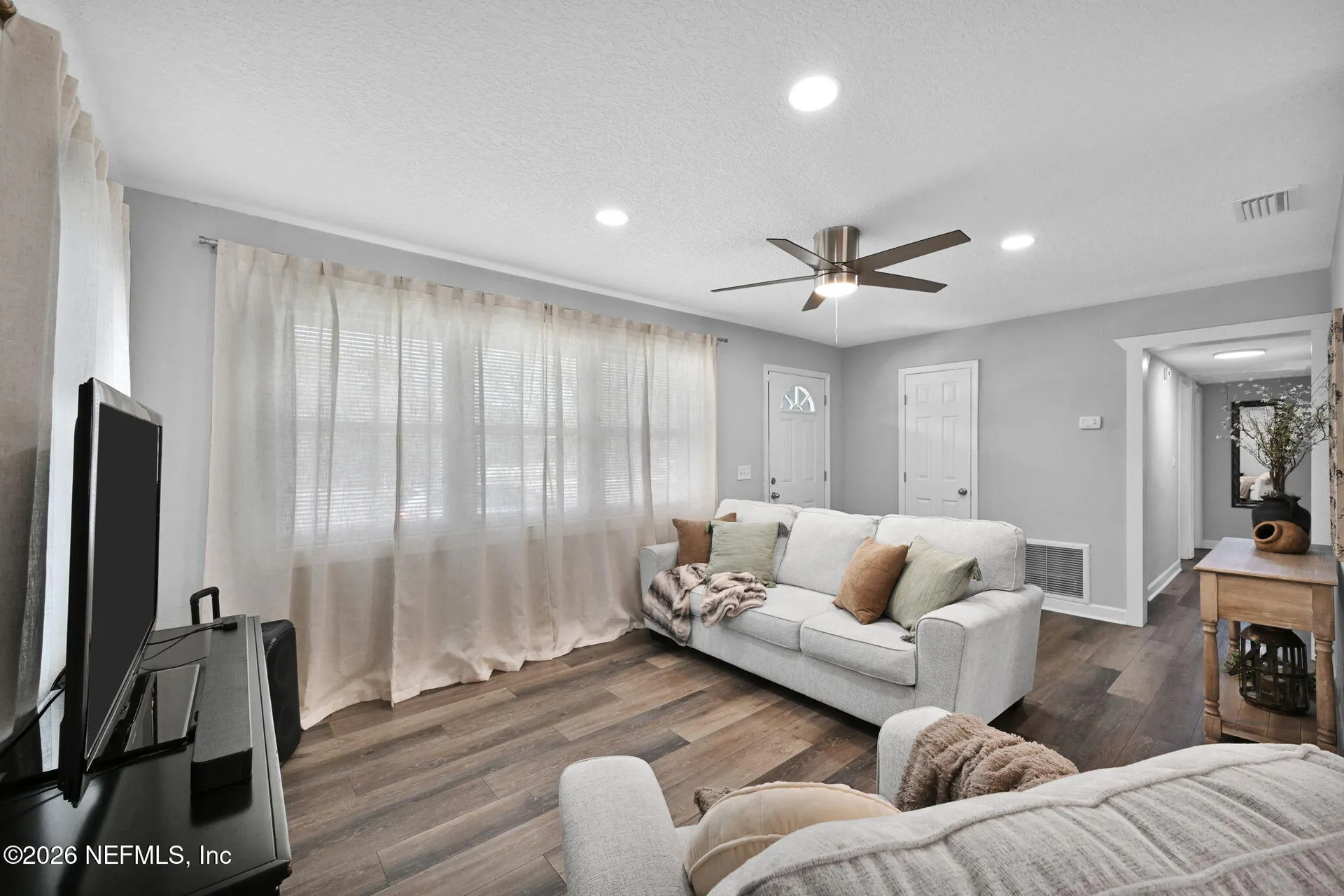 6542 Wilson Boulevard Jacksonville FL 32210
