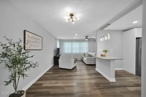 6542 Wilson Boulevard Jacksonville FL 32210