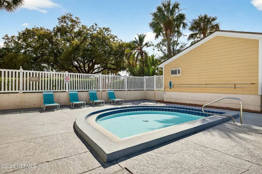 7936 Los Robles Court Jacksonville FL 32256