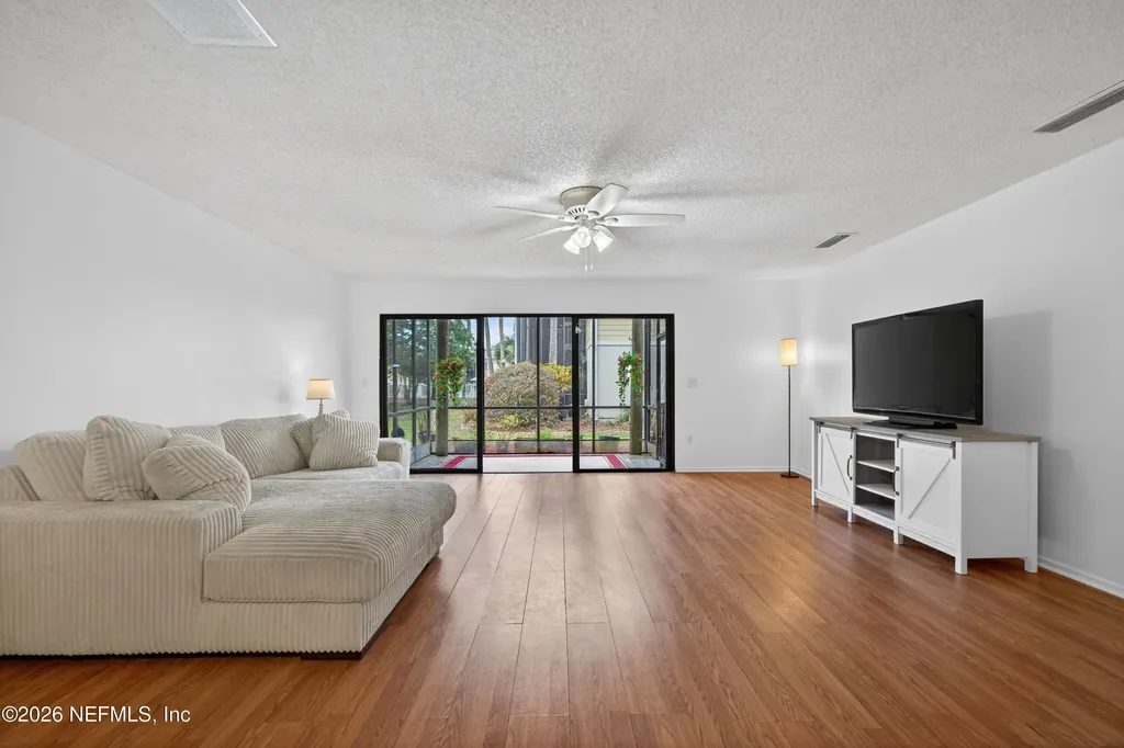 7936 Los Robles Court Jacksonville FL 32256