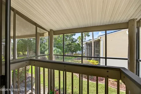 7936 Los Robles Court Jacksonville FL 32256