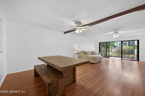 7936 Los Robles Court Jacksonville FL 32256